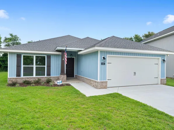 109 W Burdick Ave, Defuniak Springs, FL 32433