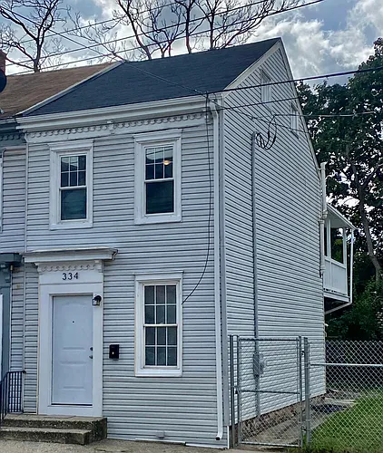 334 S Duke St Photo 1