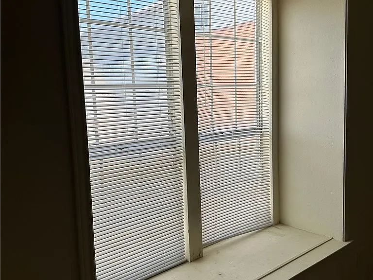 400 Nagle St #300 — Photo 11