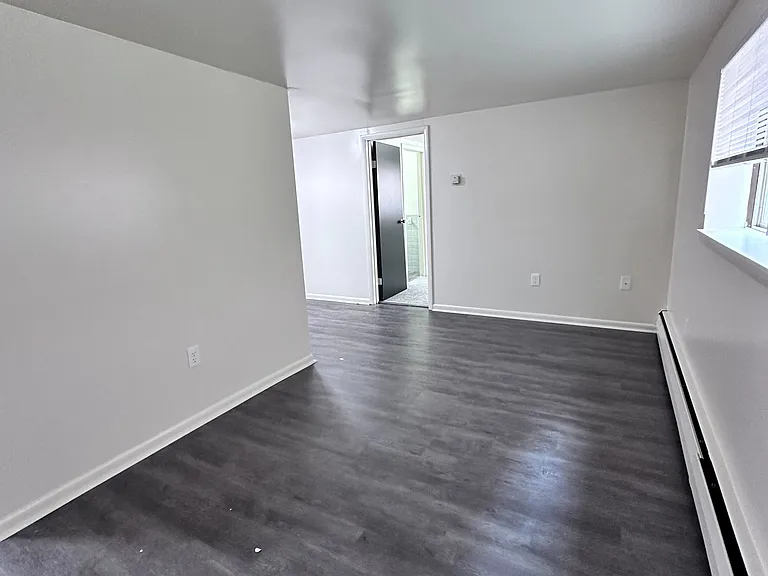 428 Wayne St #D — Photo 4