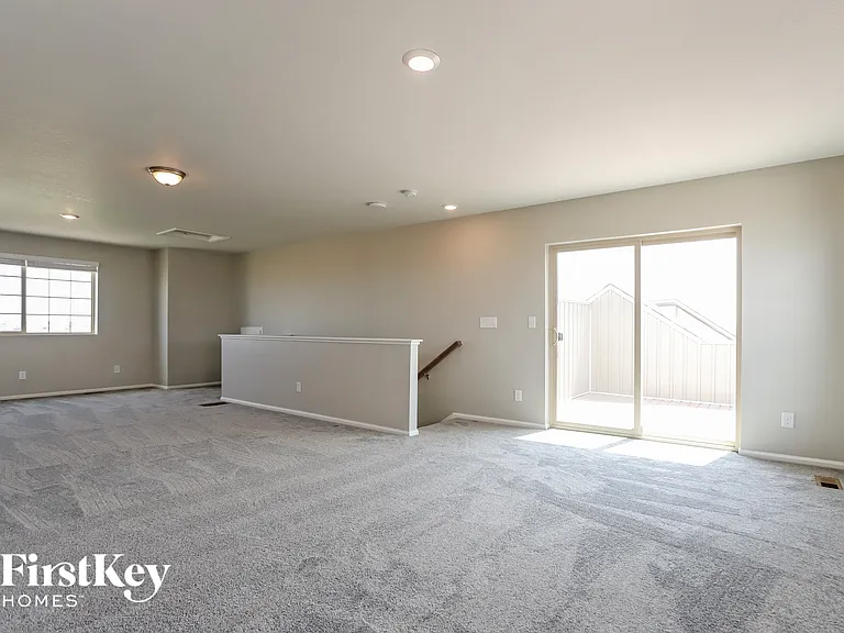 10074 Zeno St — Photo 7
