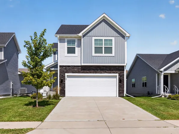 1189 NW Yorktown Dr, Waukee, IA 50263