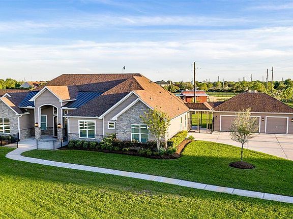3rd image of 1515 Winding Canyon Ct
