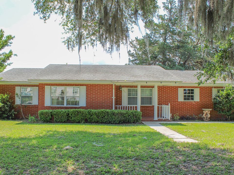 1st image of 169 SE Horace Witt Way