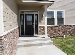 7101 W Mead Ave, Yakima, WA 98908