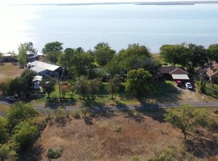 246 Short St, Henrietta, TX 76365