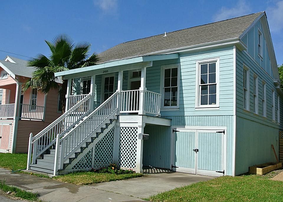 1st image of 2405 38th St