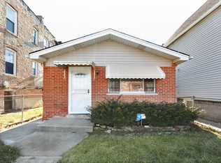 903 W 71st St, Chicago, IL 60621