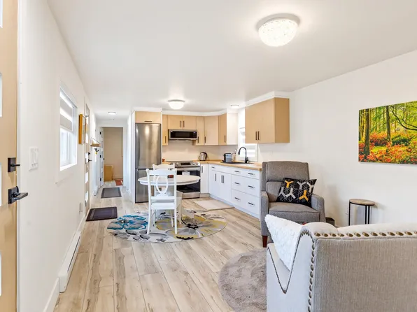 8953 Shook Rd #7, Fraser Valley, BC V2V 7M9