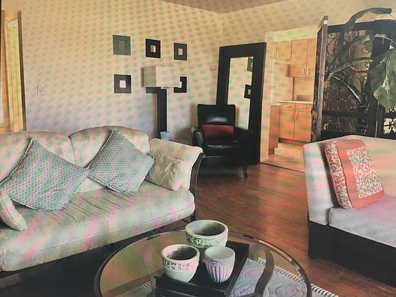 3rd image of 4404 Temecula St