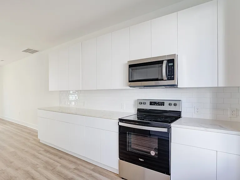 1110 Nova St — Photo 17