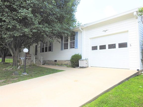 705 Hemingway