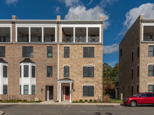 415 Eheart St, Blacksburg, VA 24060