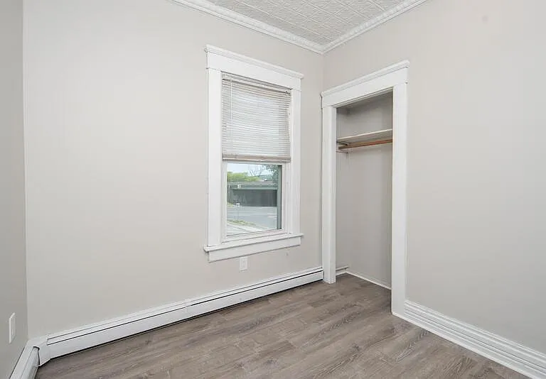 2433 Broadway #2 — Photo 20