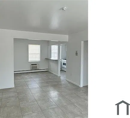 2 bed, 750 sqft, $800 — Photo 3