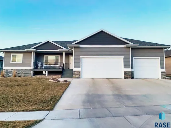 108 W Stone St, Brandon, SD 57005