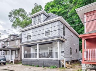 933 Bellevue Pl, Kalamazoo, MI