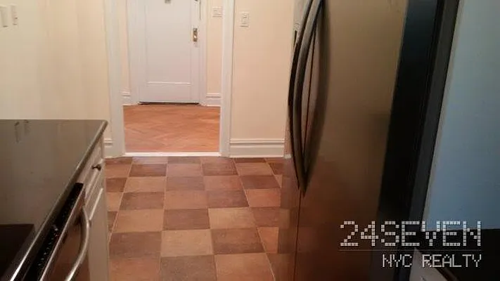 Rented by 24 7 NYC Realty Inc. | media 18