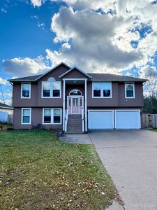 1545 Cypress St, Ishpeming, MI, 49849