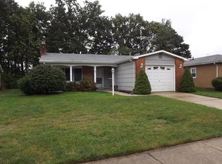 98 Courtshire Dr, Brick, NJ