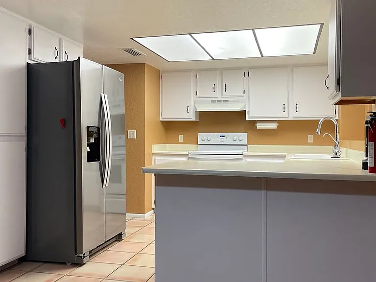 2990 Yuma Dr — Photo 12