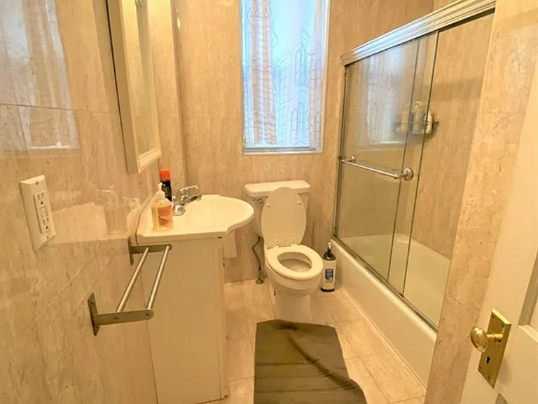 75 Babcock St #1A — Photo 9