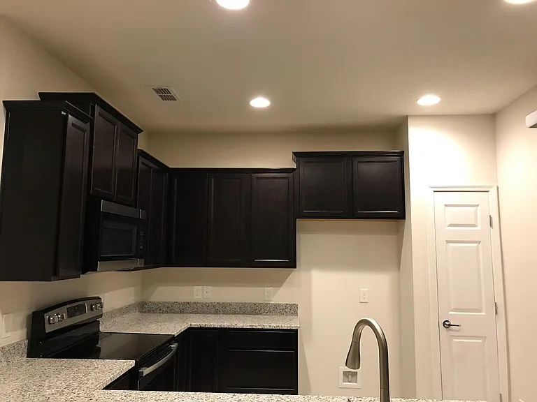 7029 Butterfly Ct — Photo 3
