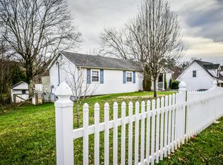 1816 NW Francis Rd, Knoxville, TN 37909