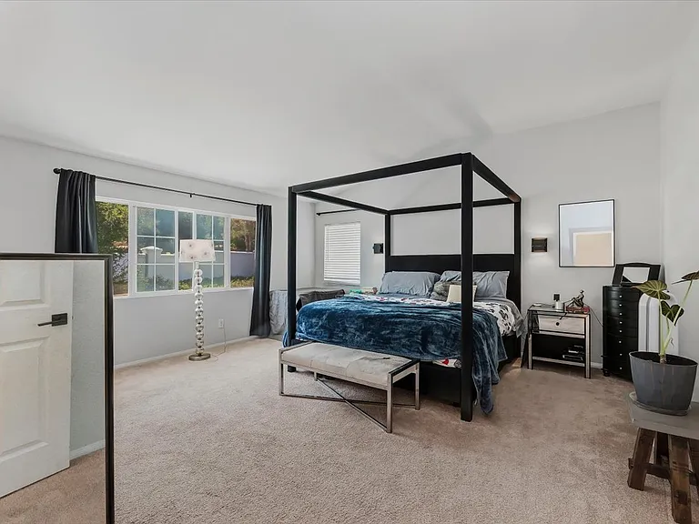 45308 Escalon St — Photo 36