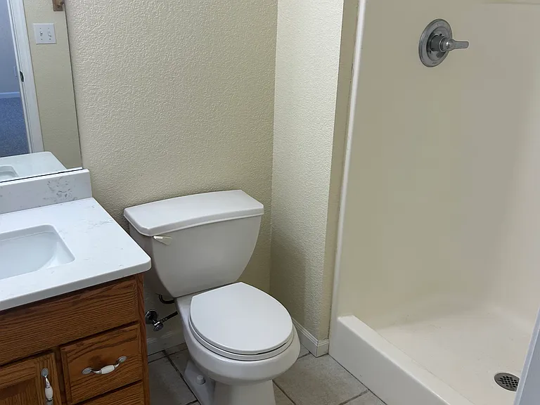 178 SE 1171st Rd #B — Photo 4