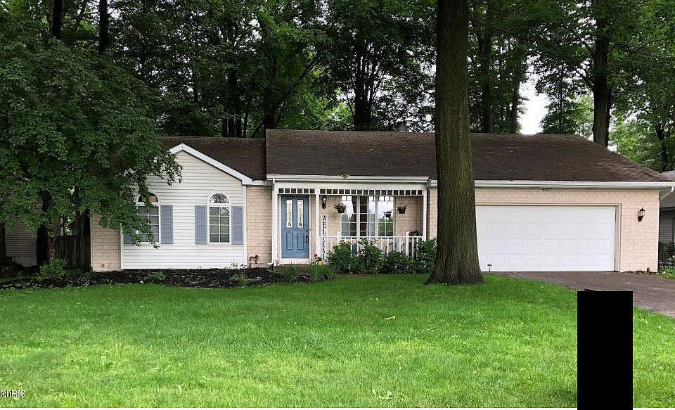1st image of 4487 Glen Hollow Dr