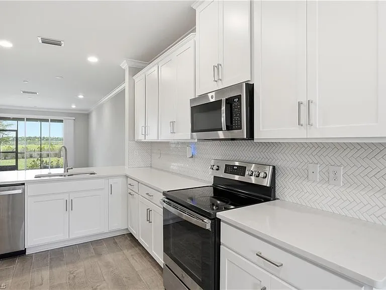11841 Venetian Lagoon Dr — Photo 15