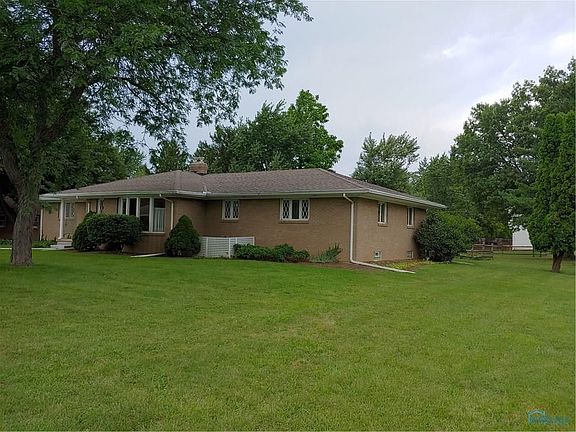 3rd image of 105 Heilman Ave