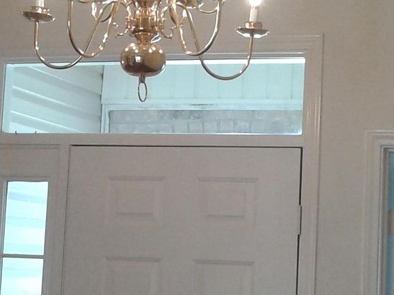 4th image of 4600 Pinehaven Dr