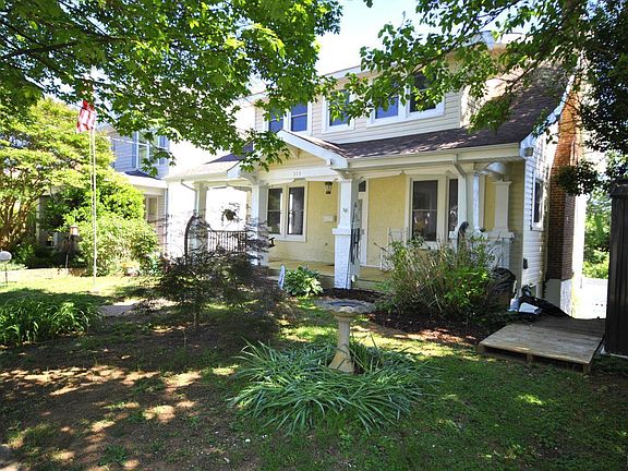 3rd image of 313 Yeardley Ave #19