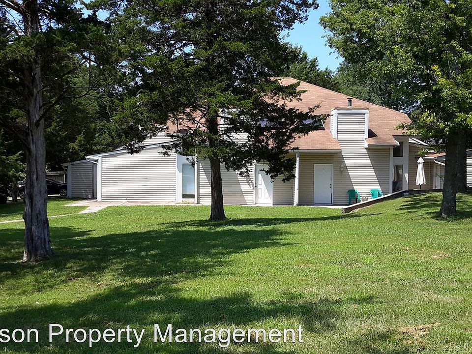 1st image of 1624-A Chaddsford Dr