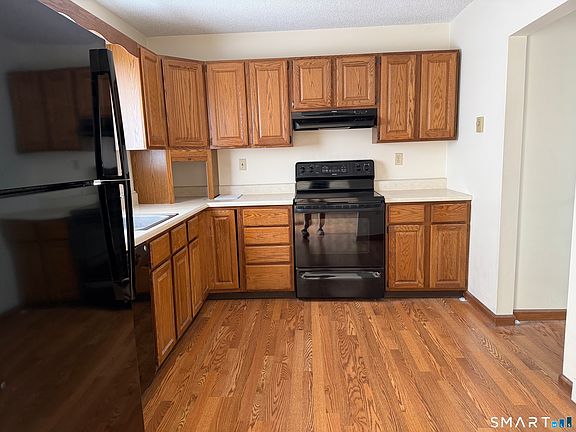 2nd image of 203 Branch Road #1C