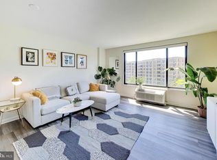 2501 Calvert St NW APT 711, Washington, DC 20008