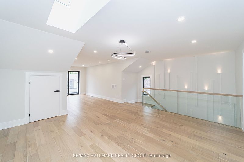 Ottawa House for rent - 4 Bedrooms — photo 25