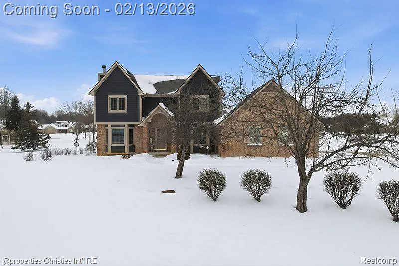 921 Kyle Ct photo 1