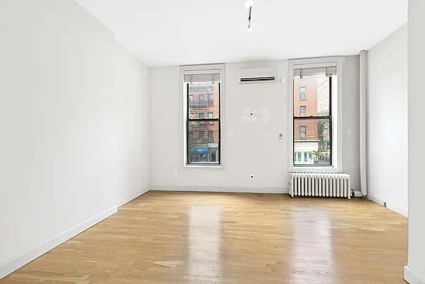 Rented by Cooper & Cooper Real Estate | media 5