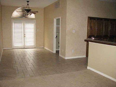 Kitchen Eating Area