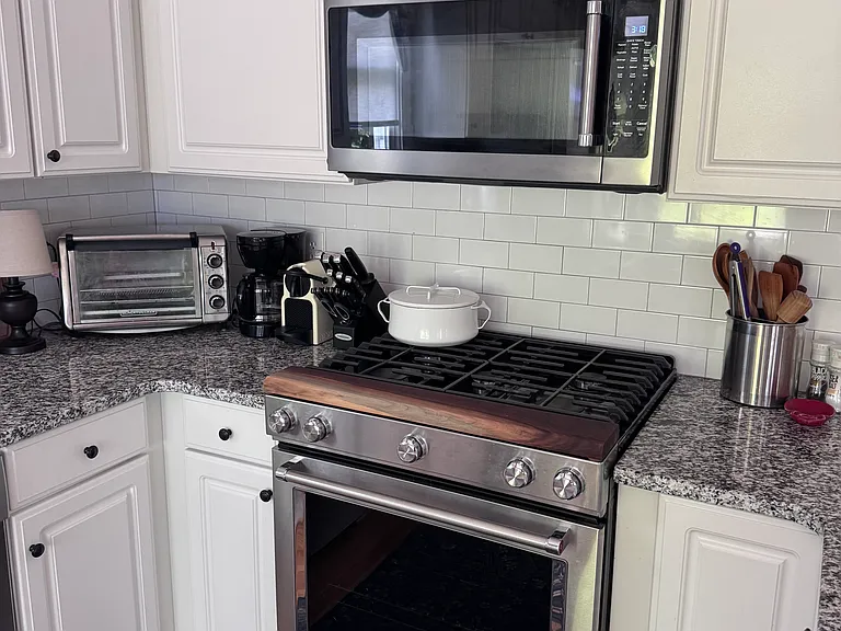 115 Tracey Creek Ct — Photo 5