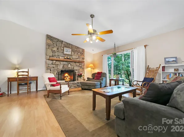 239 Three Mile Knob Rd, Pisgah Forest, NC 28768