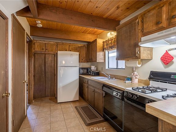 5th image of 42628 La Cerena Ave