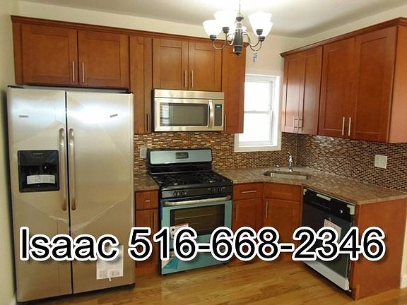 5th image of 18841 Keeseville Ave
