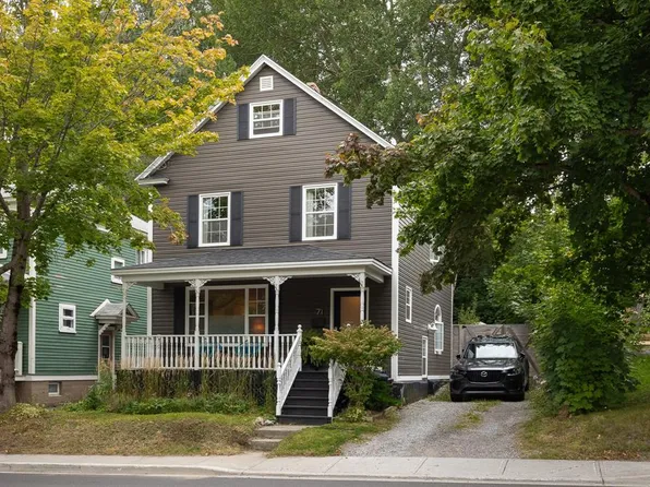 71 West Valley Road, Corner Brook, NL A2H2X4