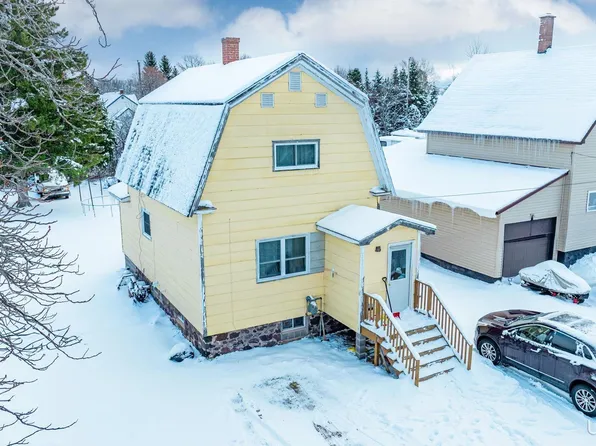 57300 Rockland St, Calumet, MI 49913