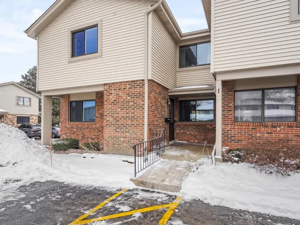 5720 Cambridge CIRCLE #1, Mount Pleasant, WI 53406