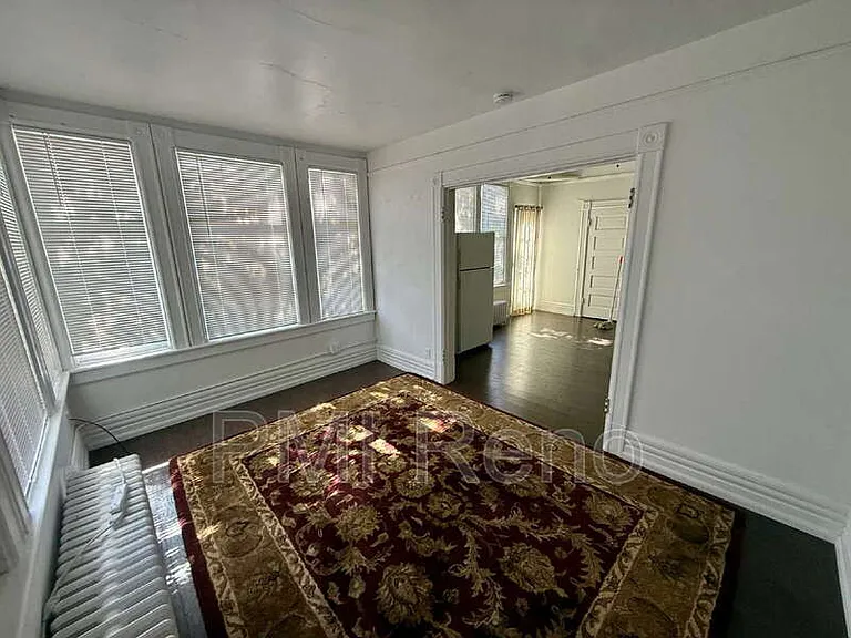 46 W 10th St #5 — Photo 9